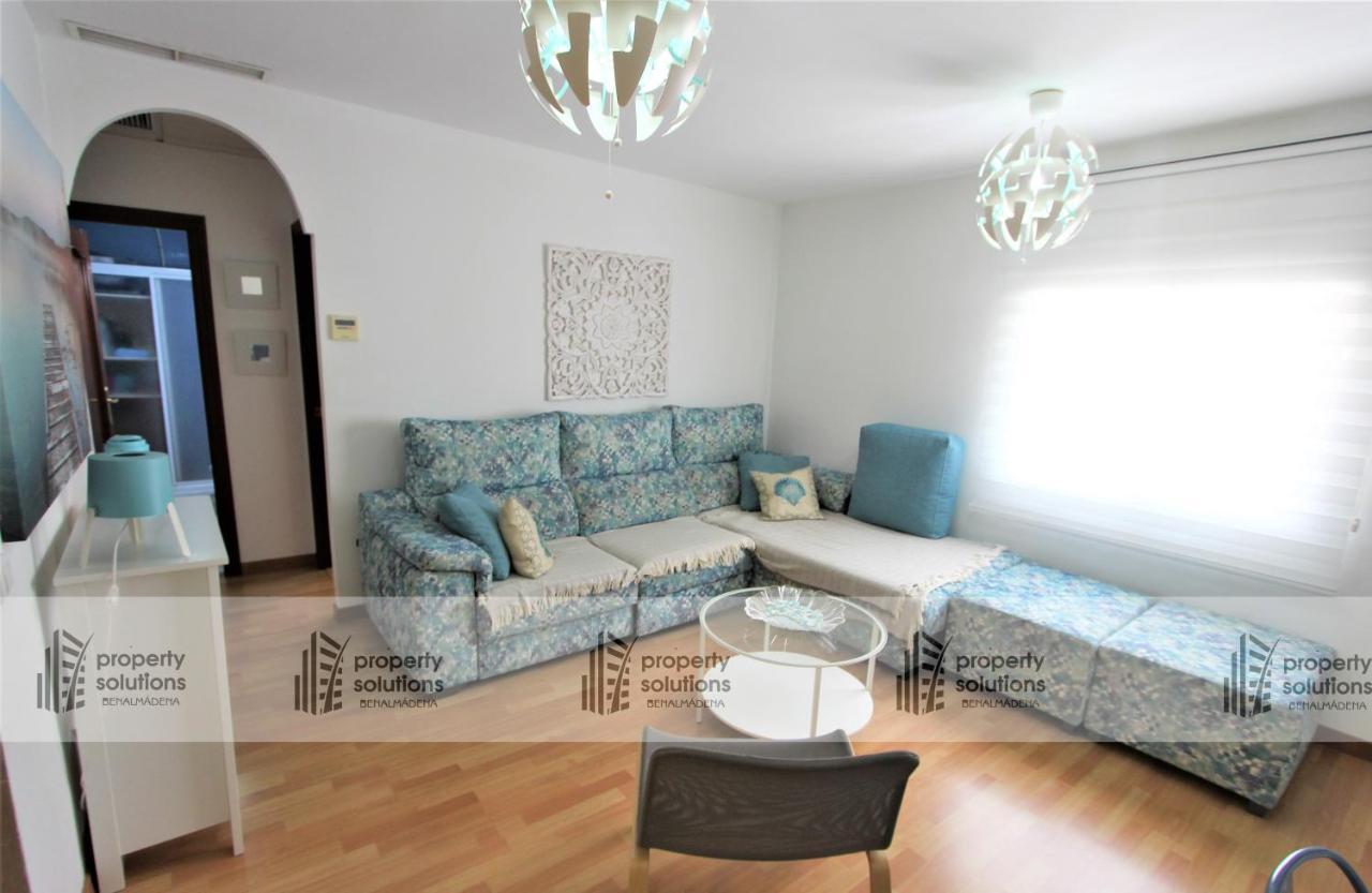 La Carihuela - Apartamento De 3 Dormitorios -A 300Mtrs De La Playa Torremolinos Luaran gambar